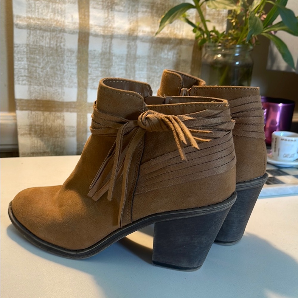 Time and Tru Brown Ankle Booties with Fringe - Picture 11 of 16